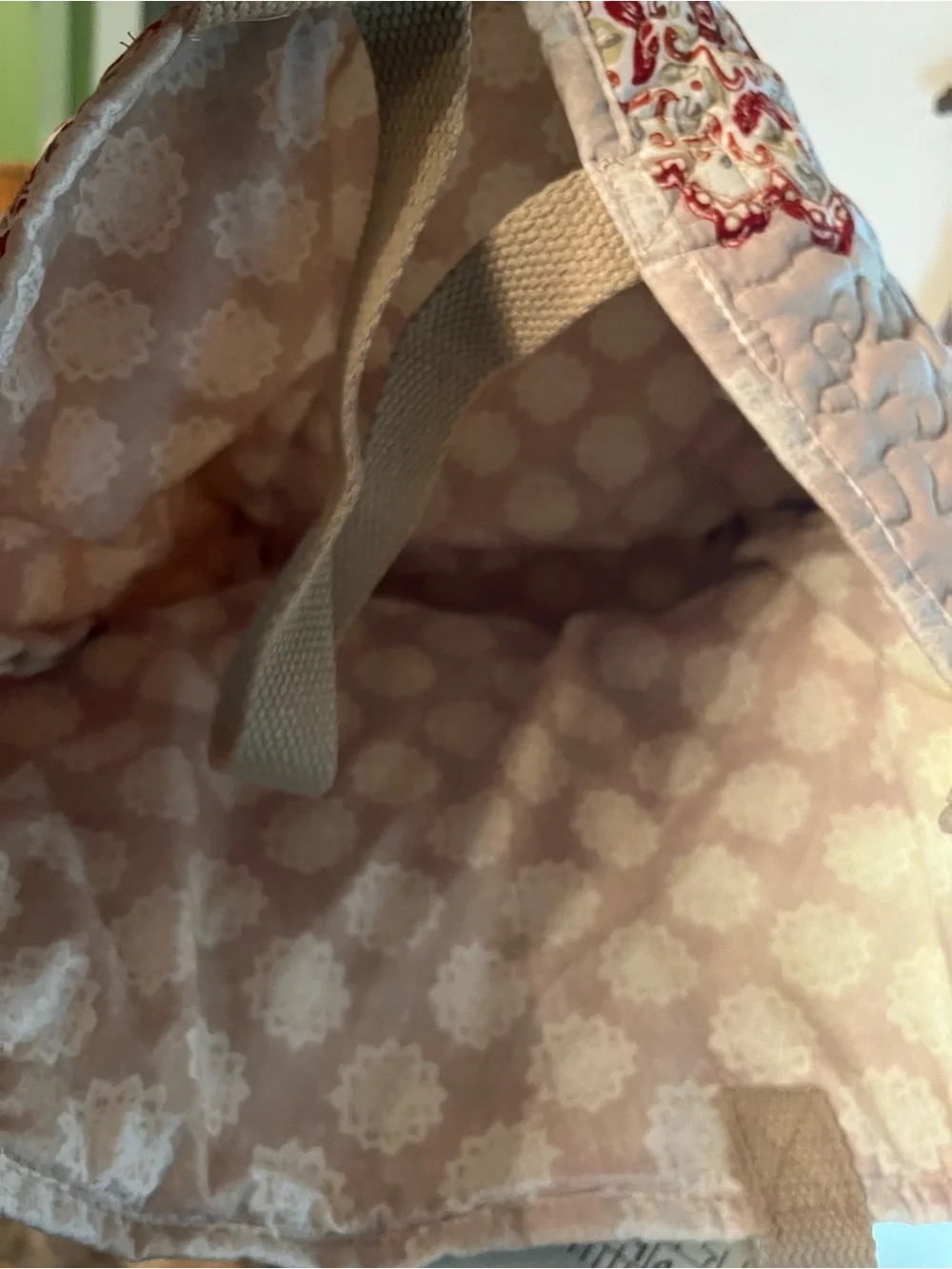 Beige Quilted Tote Bag with Red & Cream Medallion Pattern